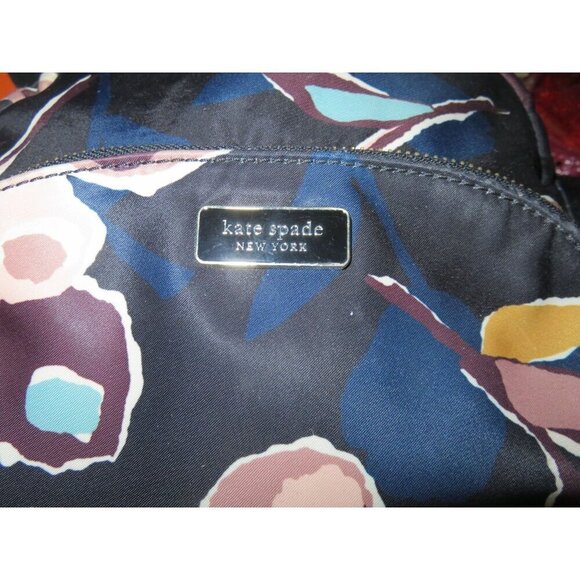 Kate Spade New York Chelsea Dawn Paper Rose Floral backpack w/ adjustable straps - Picture 4 of 10
